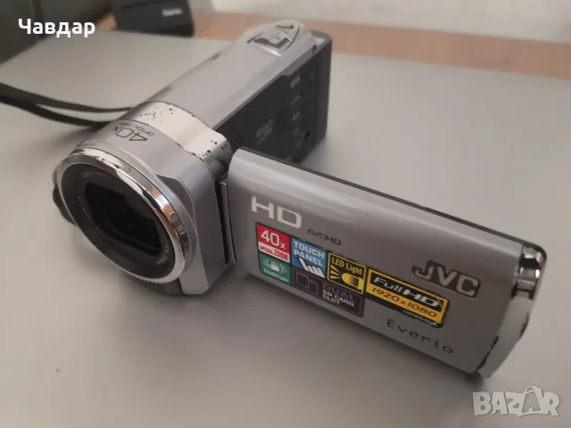 Видеокамера JVC Everio GZ-HM445SE