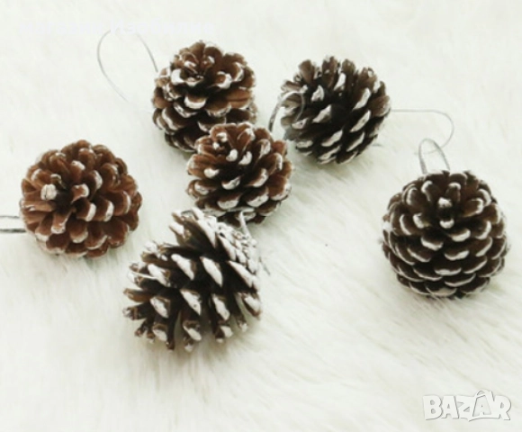 Комплект от 6 или 12 броя коледни шишарки, снимка 6 - Декорация за дома - 52294009