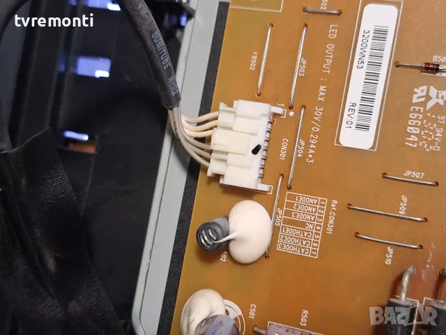 подсветка от дисплей 96.32S02 004 от телевизор TOSHIBA модел 32L2333D, снимка 3 - Части и Платки - 48413446