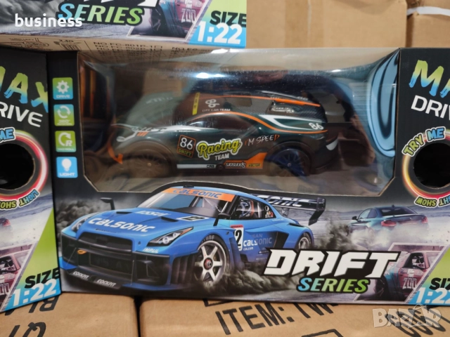 Дрифт кола с мащаб 1:22, LED светлини, батерия на колата: 3.7V 500mAh, време за каране 20 минути и д, снимка 4 - Коли, камиони, мотори, писти - 52548342