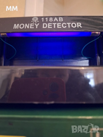 Нов Мини детектор- пари, карти,документи, снимка 4 - Друга електроника - 53087371