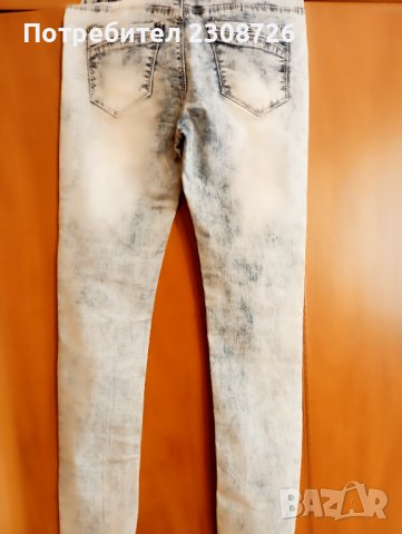 Дънки, снимка 2 - Детски панталони и дънки - 40701117