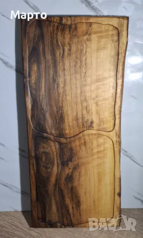 Ръчно изработена дъска-поднос за мезе от орех с две отделения