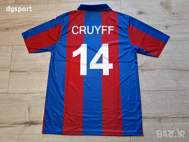 Футболна фланелка на Йохан Кройф Барселона ретро модел!!!, снимка 1 - Футбол - 50078751