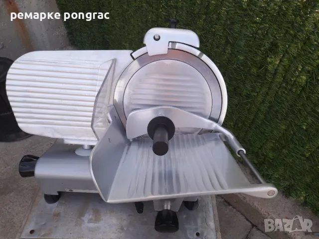 Професионална Колбасорезачка Ф.30