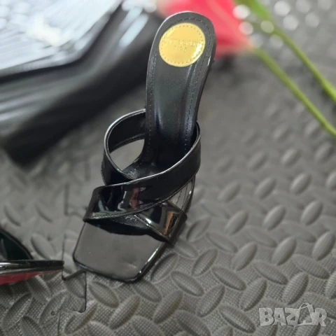 чехли ysl saint laurent , снимка 5 - Чехли - 51146838