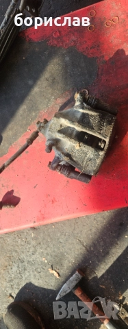 Преден десен спирачен апарат за Фолксваген поло 6н 