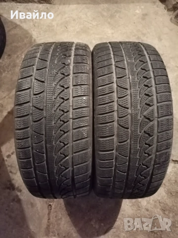 Продавам 2 броя зимни гуми 225.45.17 на 1 сезон дот 2019 Petlas 