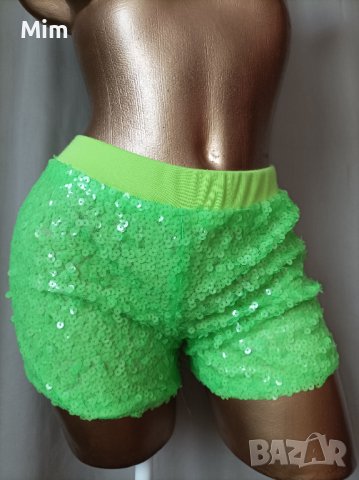 М Неоново зелени къси панталонки с пайети , снимка 1 - Къси панталони и бермуди - 37224899