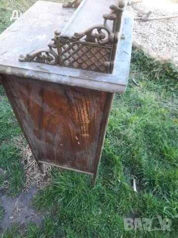 стар антикварен шкаф, снимка 4 - Антикварни и старинни предмети - 48617482
