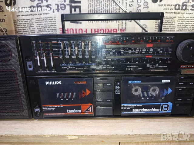 Касетофон "Philips" D 8458, снимка 3 - Радиокасетофони, транзистори - 56512429