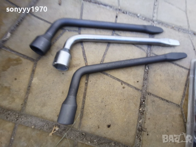 КЛЮЧ ЗА ГУМИ 17 19 21ММ 2203261717, снимка 2 - Аксесоари и консумативи - 53936786