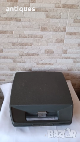 Стара пишеща машина Brother 440TR - Japan - 1971 год., снимка 10 - Антикварни и старинни предмети - 53006580