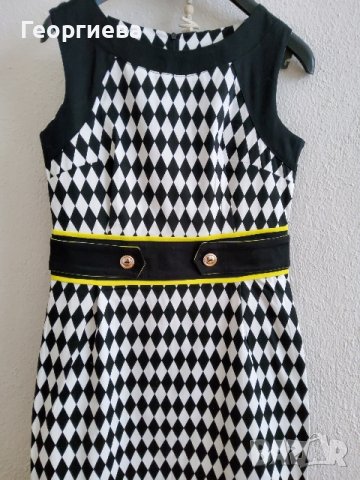 Черно-бяла рокля с жълти детайли, снимка 2 - Рокли - 37825157