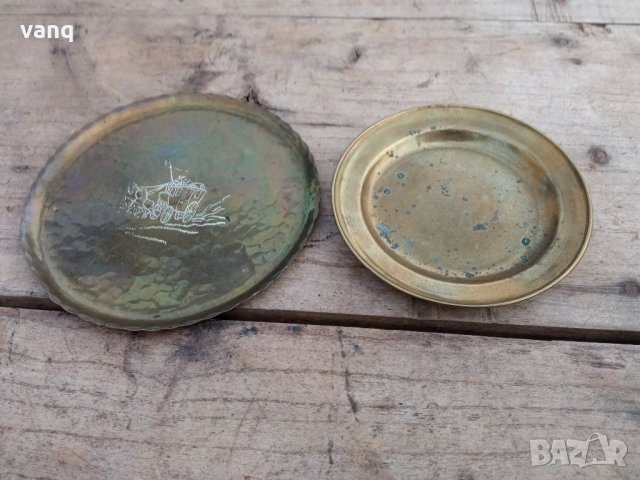 Бронзова чиния, снимка 3 - Антикварни и старинни предмети - 35255208