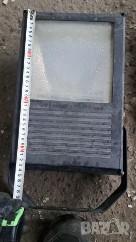 2 бр.лампи и 3 броя газени лампи