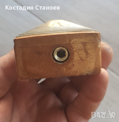 Продавам тяло и три грифа за китара, снимка 15 - Китари - 52955130