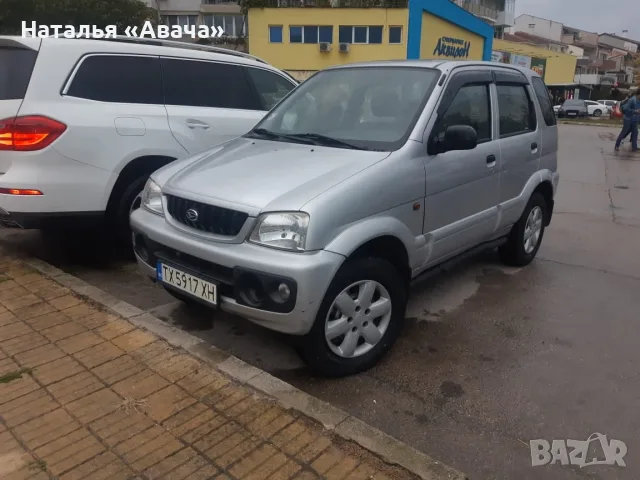 Daihatsu Terios 2003  V 1.3 Avtomat 4x4 +164 хл/км, снимка 3 - Автомобили и джипове - 56275247
