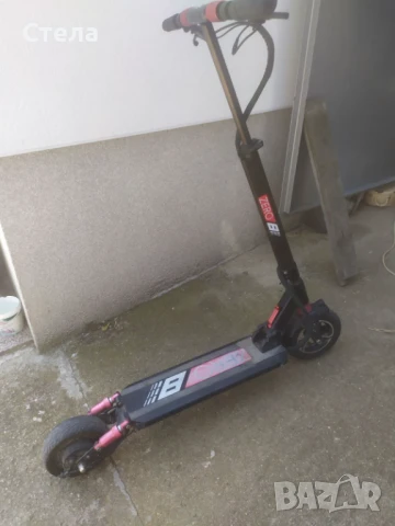 Електрическа тротинетка Zero 8, снимка 3 - Други спортове - 51152471