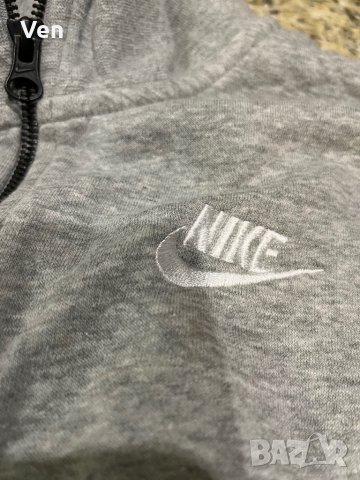 Nike дамска горница, снимка 5 - Суичъри - 42846079