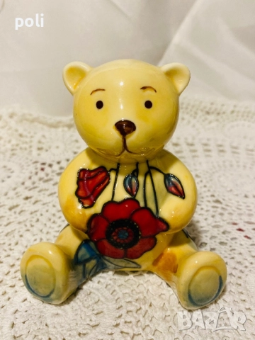 порцеланова статуетка мече , снимка 2 - Статуетки - 52010416