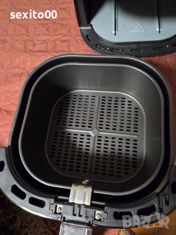 Фритюрник PHILIPS Airfryer HD9252/90 +Бонус, снимка 3 - Фритюрници - 52186233
