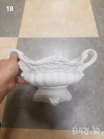 Бетонна ваза