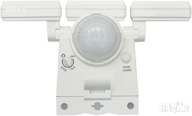 Бяла IQ тройна прожекторна лампа за сигурност с PIR сензор, работеща с батерии, 1000 лумена LED, снимка 4 - Лед осветление - 50766856
