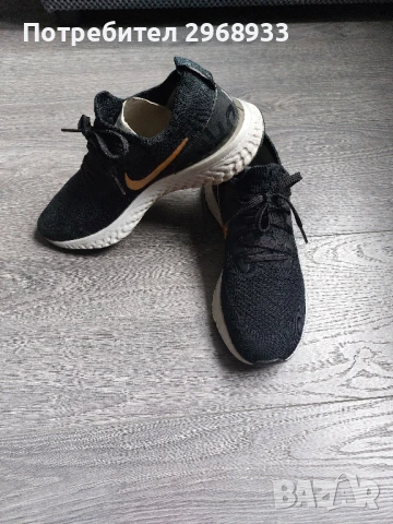 Маратонки Nike