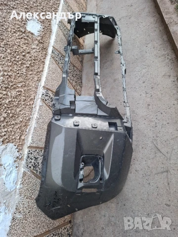 Броня за Toyota Hilux 2019 г., снимка 2 - Части - 43726034