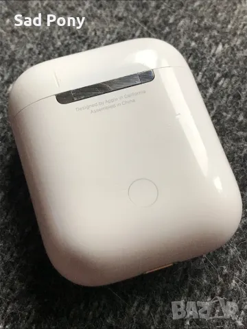 Apple AirPods A1602 Зарядно кутийка, снимка 2 - Bluetooth слушалки - 47404309