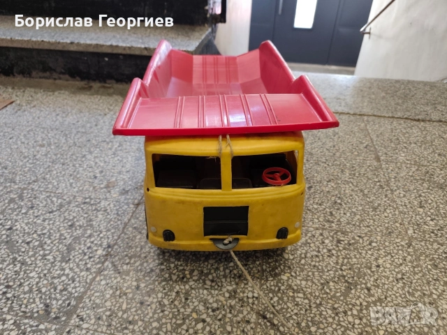 Стара играчка камион самосвал , снимка 3 - Колекции - 54132358