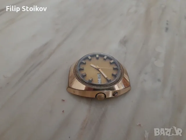 Масивен часовник Слава позлатен автомат, снимка 3 - Мъжки - 56056146