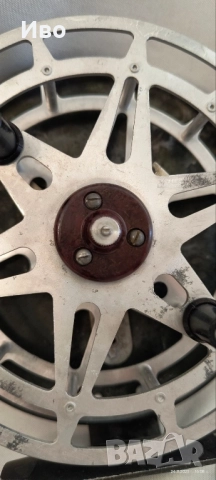 Голяма руска макара тип мухарка, снимка 3 - Макари - 52536674