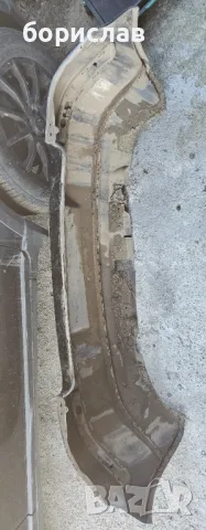 Задна броня за голф 4 , снимка 2 - Части - 48760346