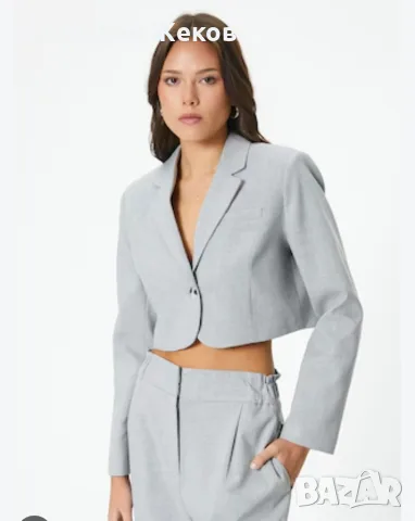  Нов със етикет. Дамско късо сако (cropped blazer) на марката Mohito. 