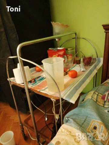  2 броя Сгъваеми маси от социализма много удобни, снимка 4 - Маси - 53306267