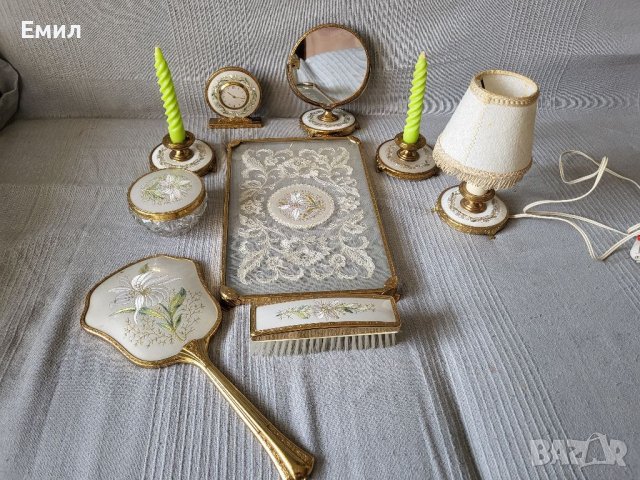 Винтидж будоарен комплект Англия, снимка 2 - Колекции - 40307075