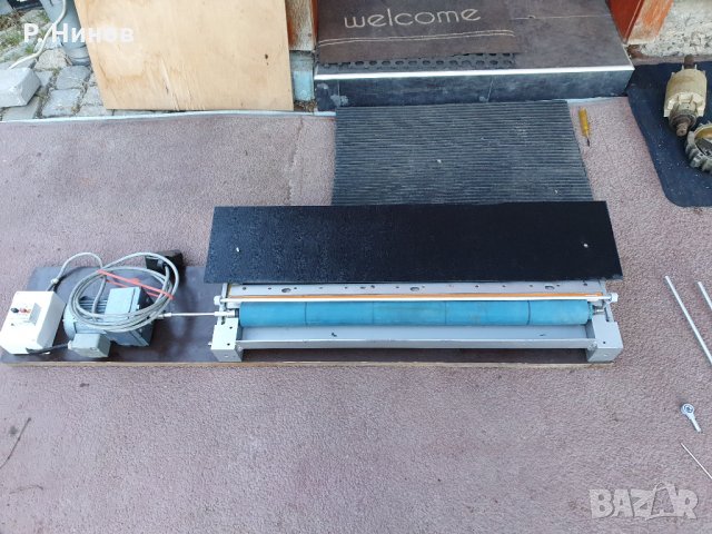 Машина за каширане, машина за нанасяне на лепило върху хартия, картон , снимка 1