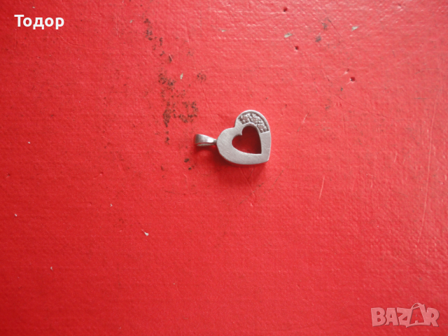 Сребърна висулка медальон с камъни 925, снимка 7 - Колиета, медальони, синджири - 44620224