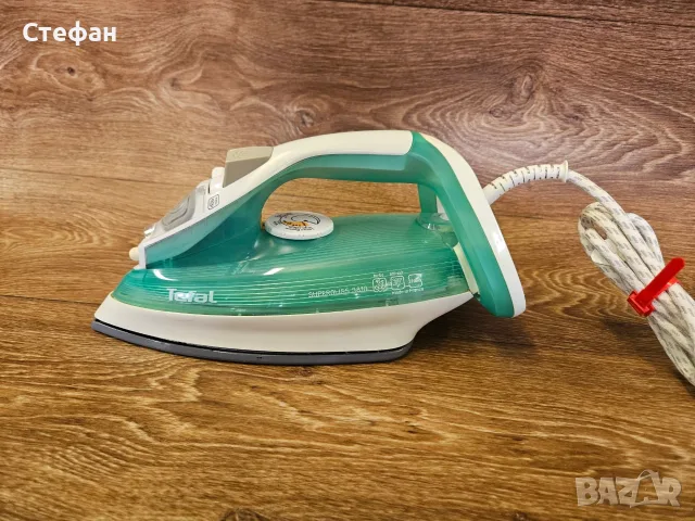 Ютия Tefal FV381 в добро състояние, снимка 8 - Ютии - 56072401