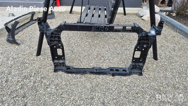 Дебелач за преден панел Kia Sportage 2016 2017 2018 2019 2020 2021 