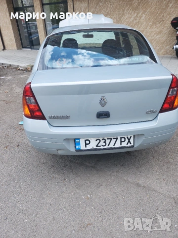 продавам Renault Clio 1,4 i Ноември 2002, Седан, Употребяван а, снимка 5 - Автомобили и джипове - 54277484