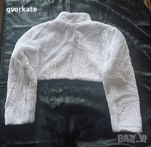 Късо пухкаво горнище, снимка 2 - Други - 47474893