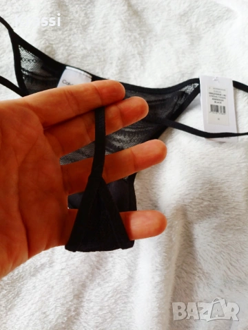 Дантелени прашки Calvin Klein M  нови, снимка 2 - Бельо - 53380352