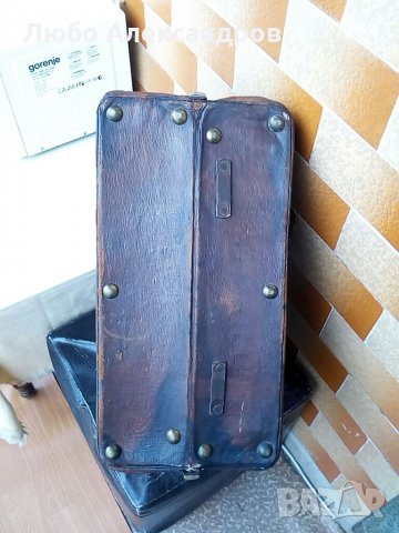 Стар куфар с инициали принадлежал на известният канадски актьор и художник James Edward Harvey.(1873, снимка 2 - Антикварни и старинни предмети - 35656394