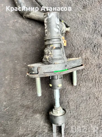 Горна помпа на съединител за Тойота Аурис. 2012г. , снимка 2 - Части - 50059591