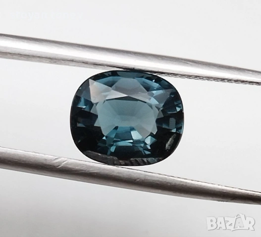  Рядък кристално чист естествен зелено-син турмалин 1,82 карата! Сертификат!, снимка 7 - Други - 54153729