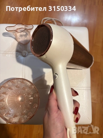 Сешоар Philips MoistureProtect HP8281/00 - йонизиращ, 2300W, снимка 6 - Сешоари - 53089034