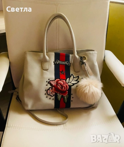 Дамски чанти - оригинали - CARPISA-50лв и TOMMY HILFIGER, 30лв